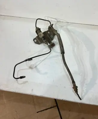 Toyota Avensis T250 Clutch pipe/line 