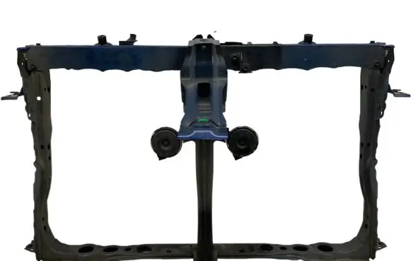 Toyota Avensis T270 Radiator support slam panel