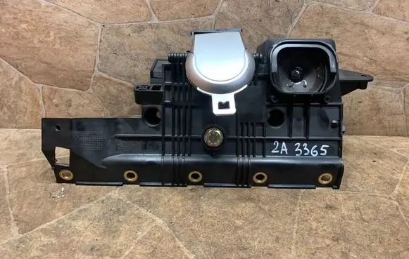 Mercedes-Benz SL R230 Rear seatbelt A2308680231