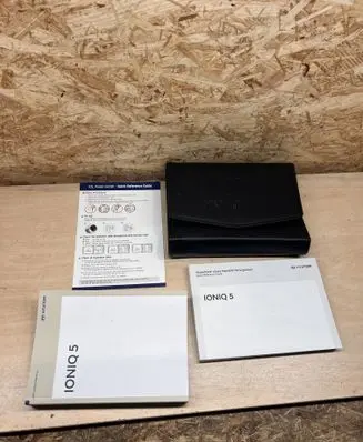 Hyundai Ioniq 5 User manual 