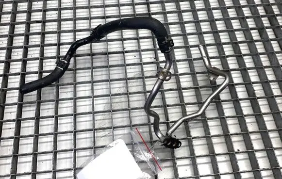Audi Q3 F3 Turbo turbocharger oiling pipe/hose 05E121497A