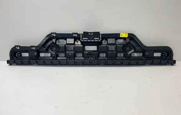 BMW X6 G06 Rear bumper mounting bracket 7425449