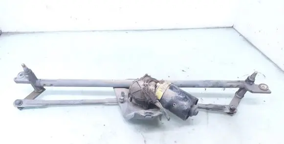 Front wiper linkage