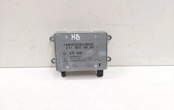 Mercedes-Benz R W251 Antenna control unit 2118200885 09701212 09760300