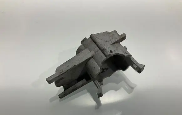 Mercedes-Benz E W211 Front parking sensor holder (PDC) A2118850267 2118850267
