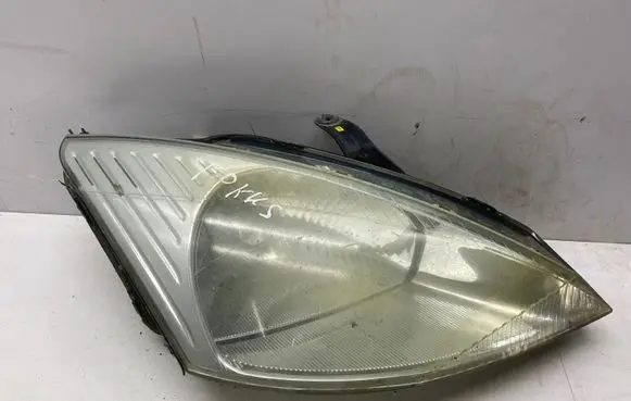 Ford Focus Headlight/headlamp