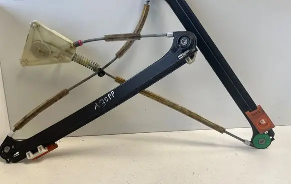 Audi A3 S3 8P Front door electric window regulator 006060001B