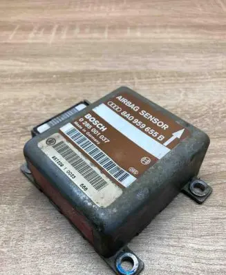 Audi A4 S4 B5 8D Airbag control unit/module 8A0959655B 0285001037