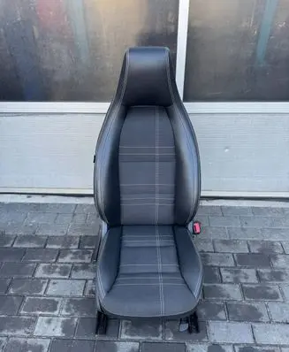 Mercedes-Benz CLA C117 X117 W117 Front passenger seat 