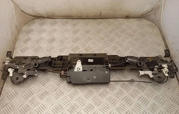 BMW M4 F82 F83 Tailgate/trunk/boot lock/catch/latch 7353615 51247353615 53165210