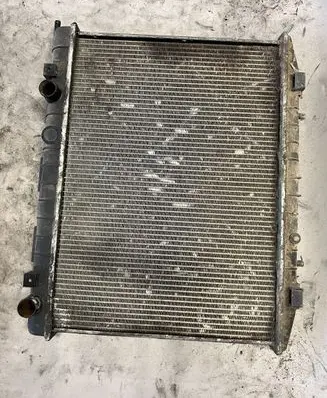 Renault Trafic II (X83) Coolant radiator