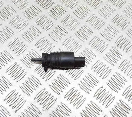 Mercedes-Benz B W245 Windscreen/windshield washer pump