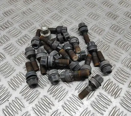 Porsche Panamera (971) Nuts/bolts 971698030 PAF004676