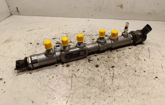 Jaguar XF X260 Fuel main line pipe 0445214332 G4D39D280AA
