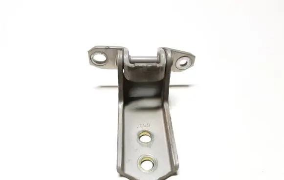 Suzuki Grand Vitara II Front door lower hinge 63J