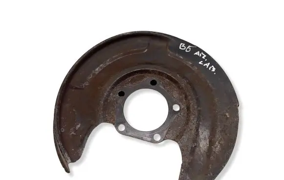 Volkswagen PASSAT B5 Rear brake disc plate dust cover 