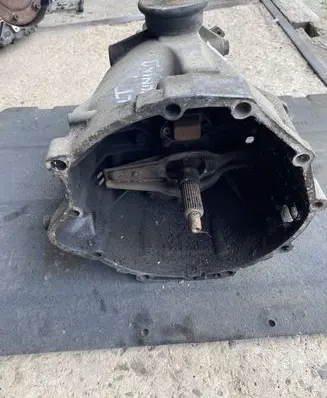 Volkswagen II LT Manual 5 speed gearbox 711614 A0012601400 1113331