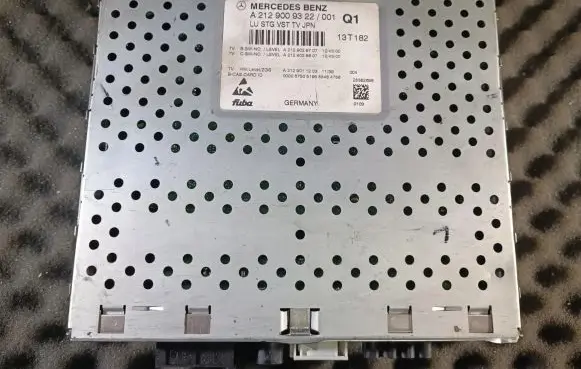 Mercedes-Benz S W222 Navigation unit CD/DVD player A2129009322