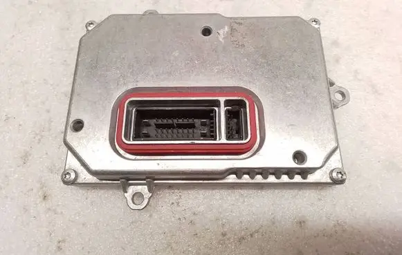 Audi A4 S4 B7 8E 8H Headlight ballast module Xenon 8E0941329 B316000169