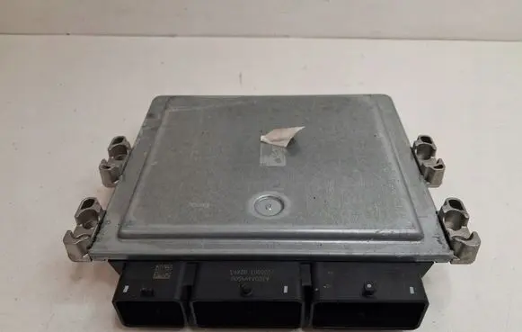 Nissan Qashqai Combustion control unit/module 237106UB0A