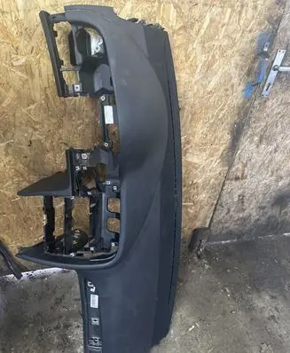 Audi A6 S6 C6 4F Dashboard