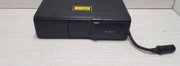 Audi A6 S6 C5 4B CD/DVD changer FA05735