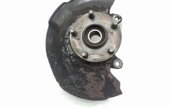 Toyota Verso Front wheel hub