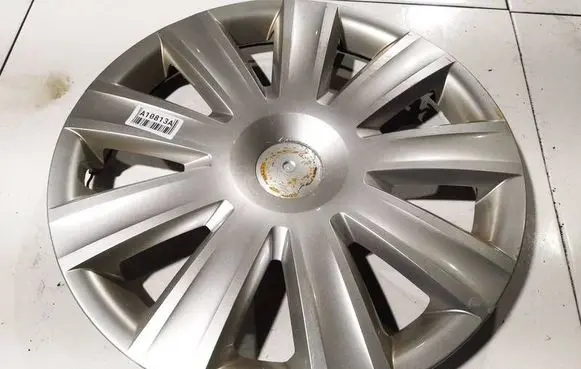 Volkswagen Sharan R16 wheel hub/cap/trim 7n0601147