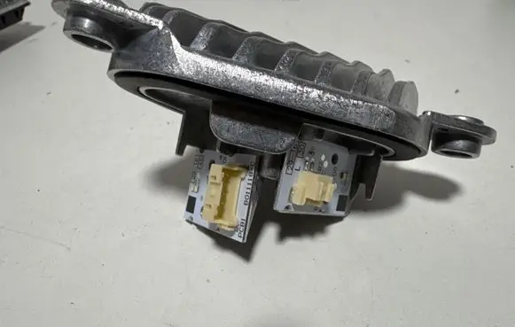 BMW 2 F22 F23 LED ballast control module 7494851 63117494851