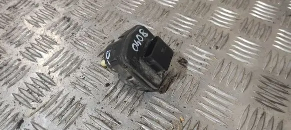 Audi A4 S4 B5 8D Headlight level adjustment motor 00728213