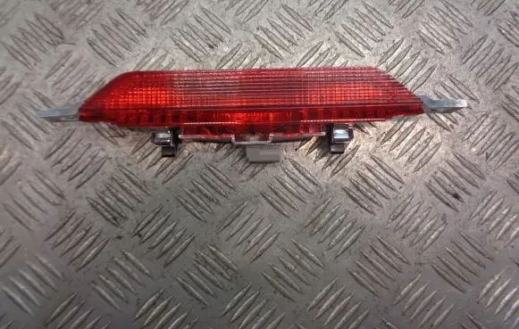 Toyota Corolla E120 E130 Third/center stoplight