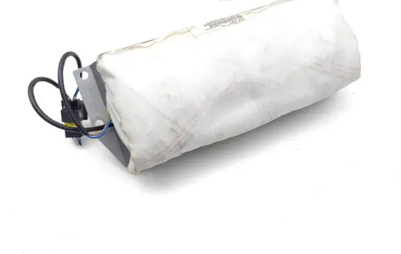Passenger airbag