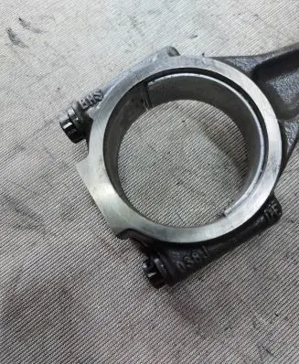 Ford Galaxy Piston with connecting rod