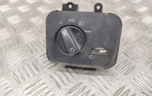 Land Rover Range Rover Sport L320 Light switch YUD501220PVJ
