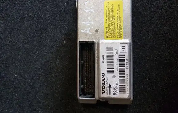 Volvo XC90 Airbag control unit/module 8696027 0285001147