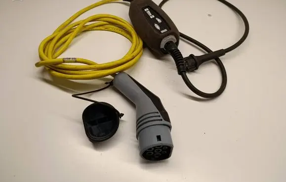 Volkswagen e-Golf Electric car charging cable 12E971675BB