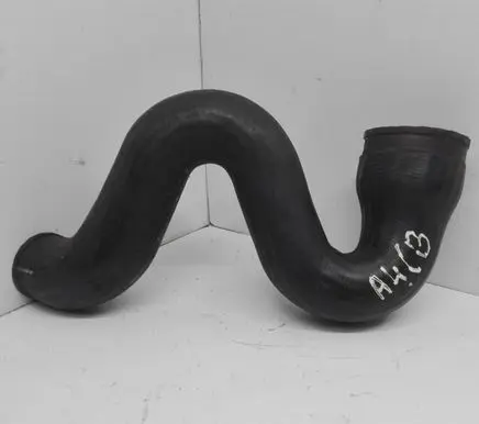 Audi A4 S4 B7 8E 8H Intercooler hose/pipe 8D0145828C