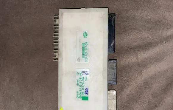 BMW 5 E39 Comfort/convenience module 61358381962