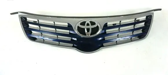 Toyota Avensis T270 Front bumper upper radiator grill 5310005110