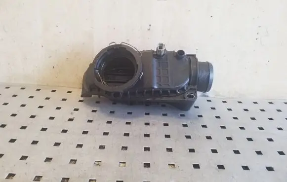 Jaguar XJ X351 Intercooler hose/pipe 4R8Q6K770AE