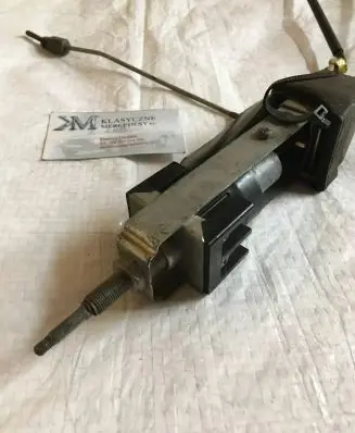 Mercedes-Benz W123 Engine start stop button switch 0005454717