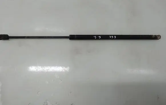BMW 5 E60 E61 Tailgate strut 