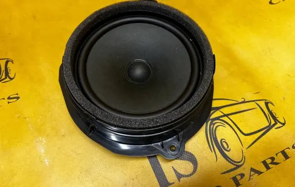 Audi A8 S8 D5 Rear door speaker 4K9035411