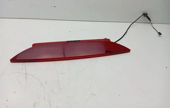 Volvo V60 Third/center stoplight 