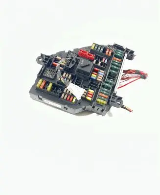 BMW 5 F10 F11 Fuse module 9234424