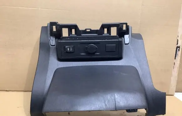 Toyota Prius+ (ZVW40) Dashboard center trim panel 5543447040 5543247080