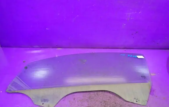 Opel Corsa D Front door window glass four-door 