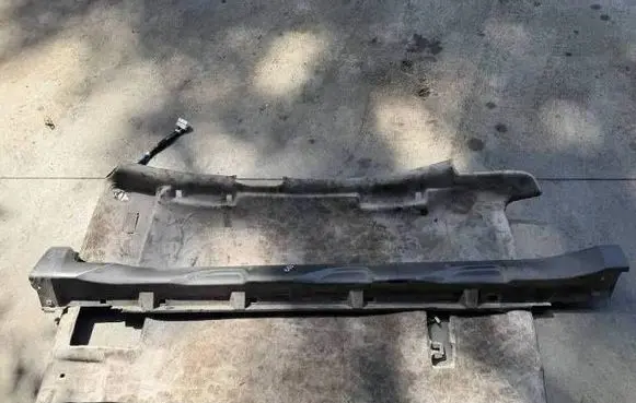 Subaru Outback (BS) Sill 91112AL470