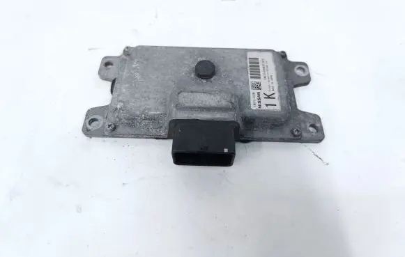 Nissan Juke I F15 Gearbox control unit/module EMU10020N