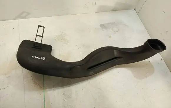 Opel Astra J Air intake duct part 13307080